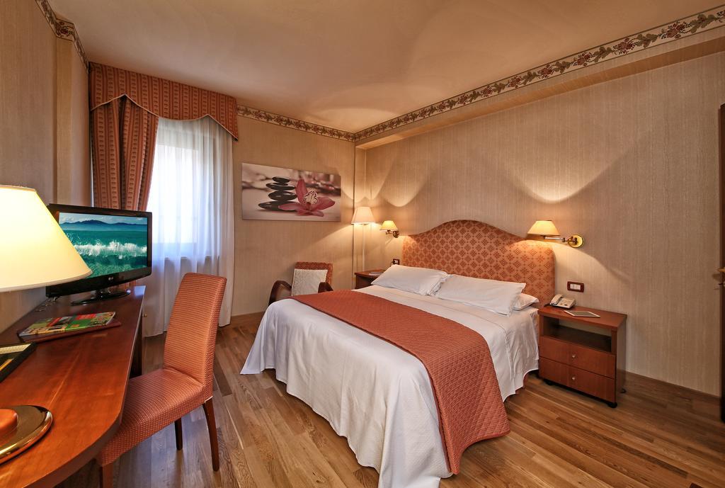 Hotel Vigna Salò Cameră foto